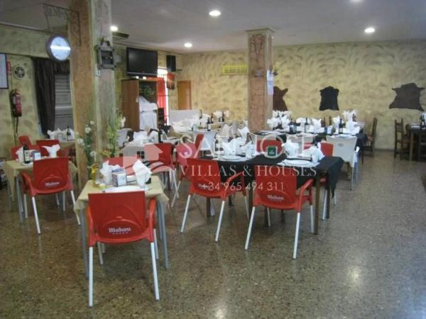 Edificio en Pedanías Oeste