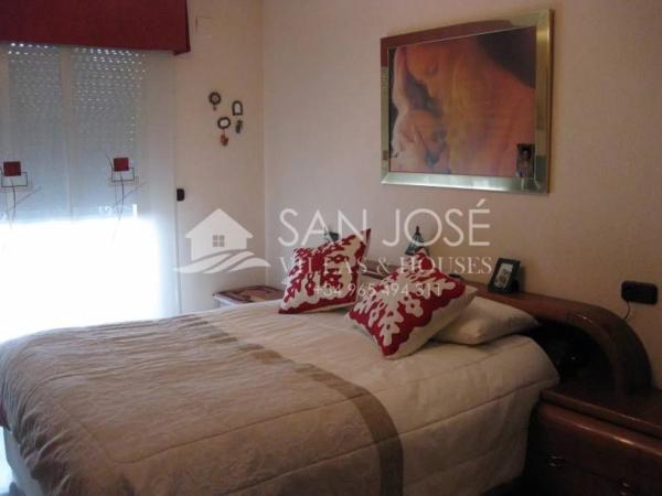 Edificio en Barrio Prosperidad - La Cruz