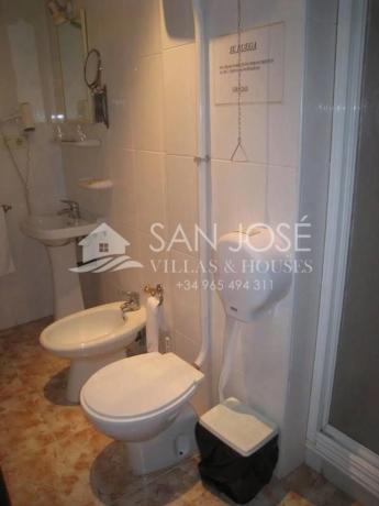 Edificio en Pedanías Oeste