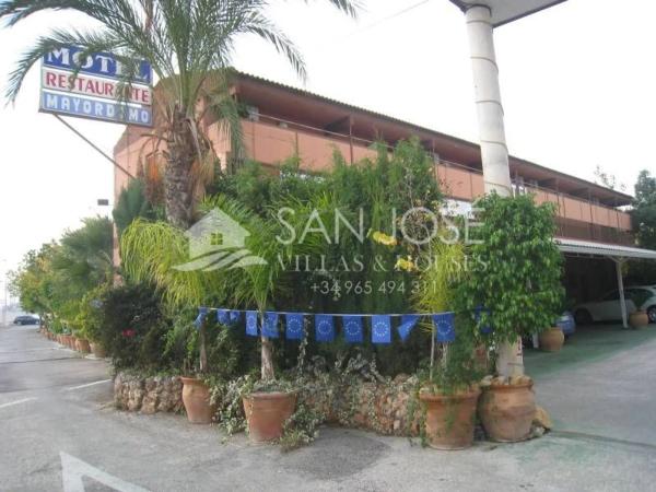 Edificio en Pedanías Oeste