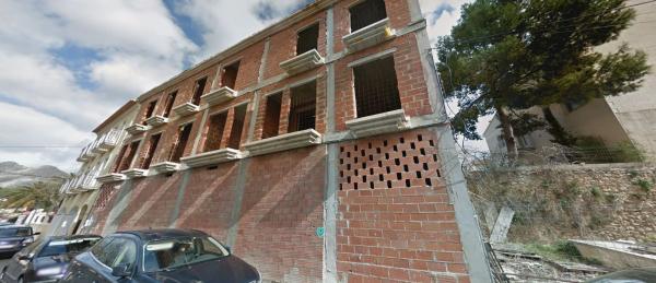 Edificio residencial en calle L'era, 14