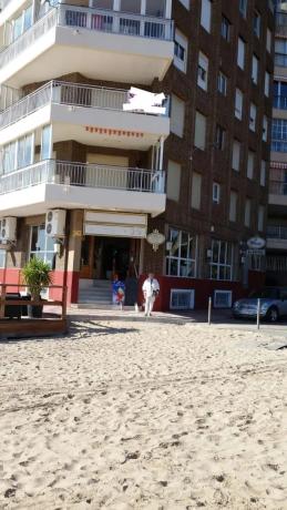 Edificio comercial en calle Doña Sinforosa, 1