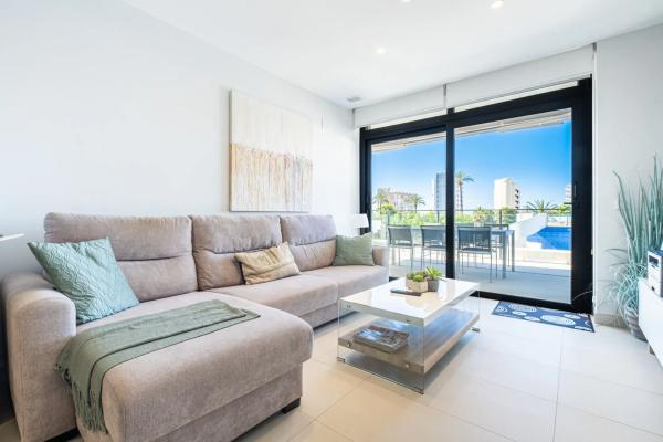 Piso en calle Estonia, 4