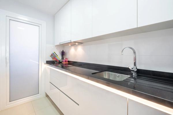 Piso en calle Estonia, 4