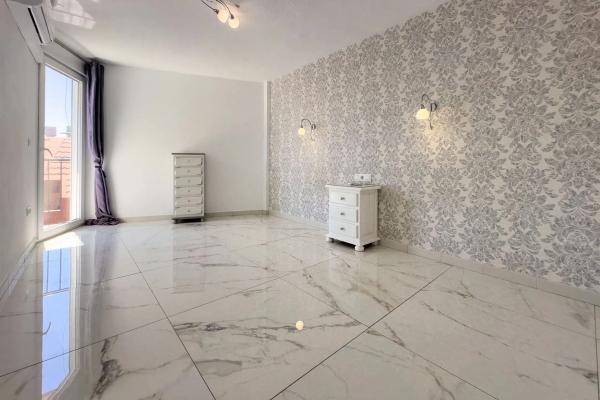 Piso en avenida Gabriel Miró, 32