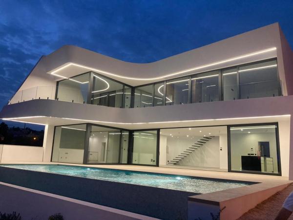 Chalet en Manzanera-Tosal