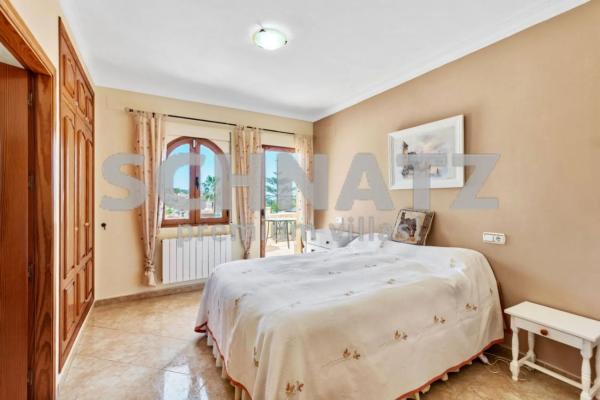 Chalet en Manzanera-Tosal