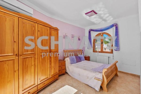 Chalet en Manzanera-Tosal