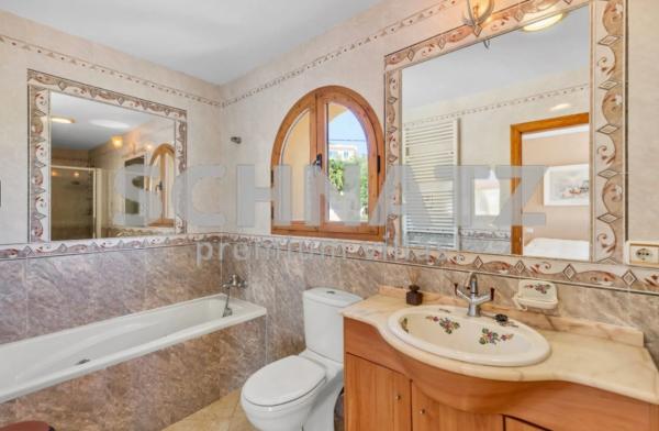 Chalet en Manzanera-Tosal