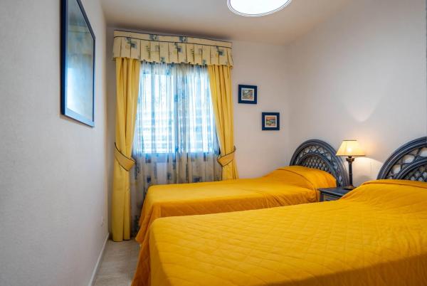 Piso en calle Mitjorn, 12