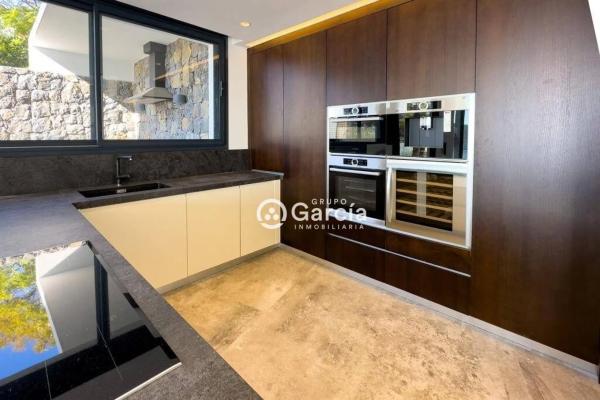 Casa independiente en Urbanització el Tosal, 350