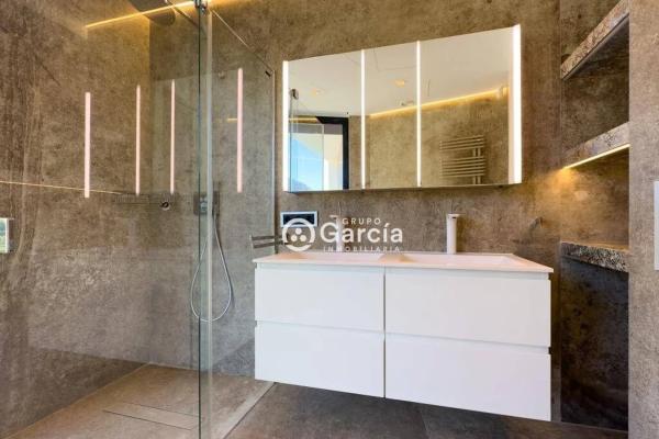 Casa independiente en Urbanització el Tosal, 350