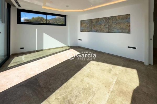 Casa independiente en Urbanització el Tosal, 350