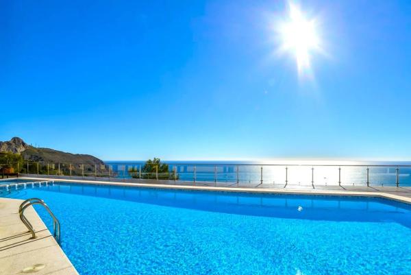 Ático en avenida Europa, 3