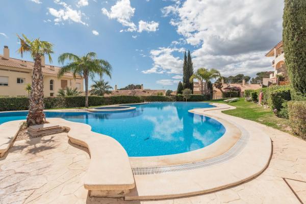 Piso en Zona de Mascarat