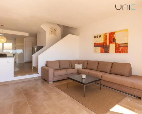 Chalet pareado en avenida Bernia, 2