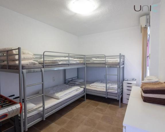 Chalet pareado en avenida Bernia, 2