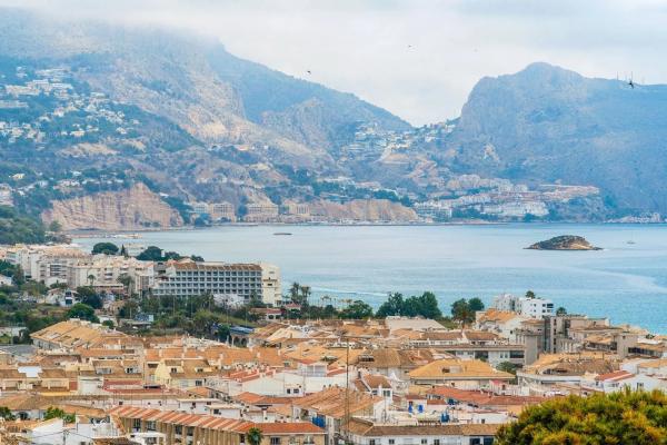 Chalet adosado en calle Fornet, 8