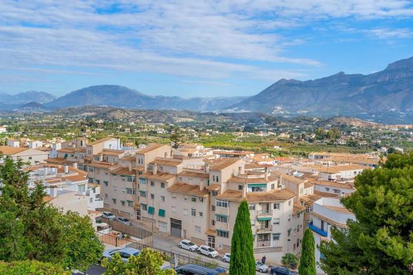 Chalet adosado en calle Fornet, 8