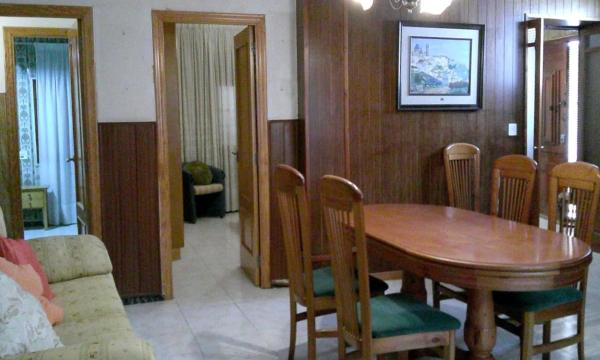 Chalet pareado en calle Santíssima Trinitat