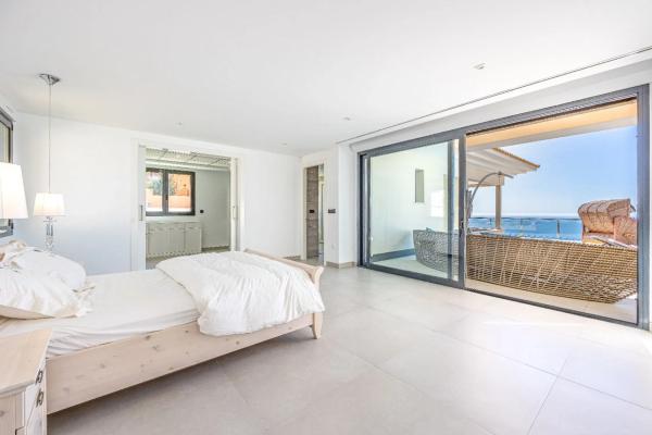 Chalet en avenida Principal