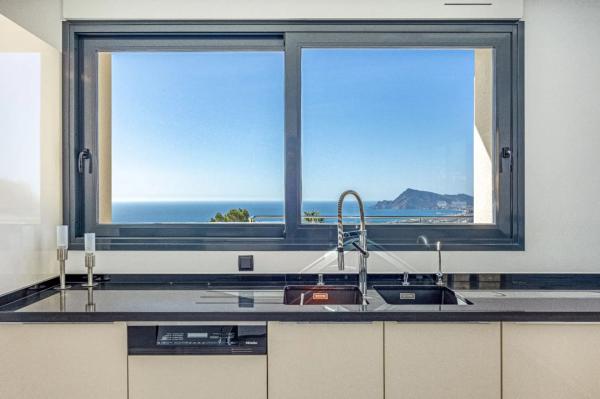 Chalet en avenida Principal