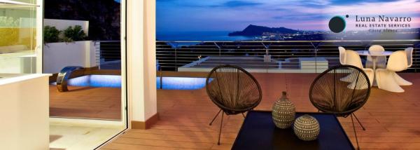 Casa independiente en calle Erica