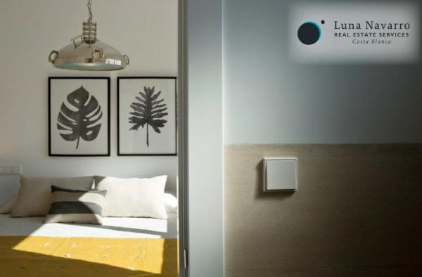 Casa independiente en calle Erica