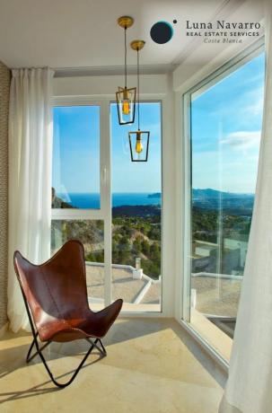 Casa independiente en calle Erica