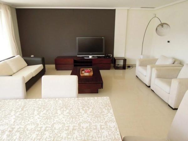 Chalet adosado en calle estribor