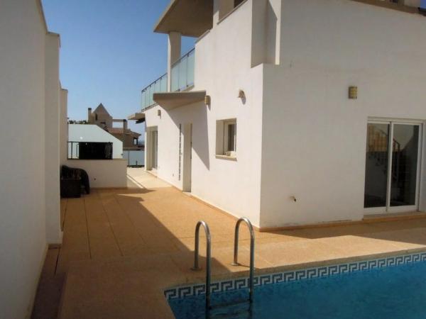 Chalet adosado en calle estribor