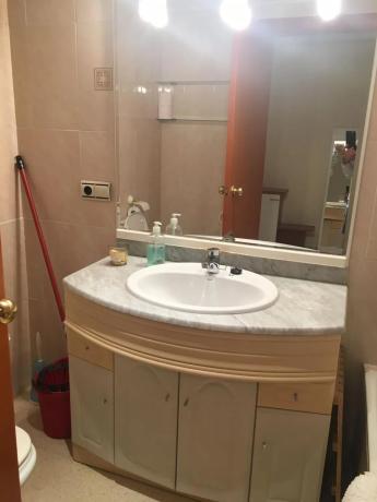 Piso en avenida Marina Alta, 4