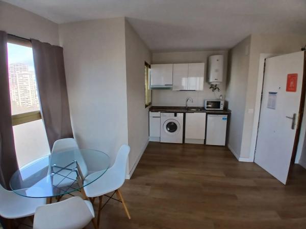 Piso en avenida Juan Fuster Zaragoza