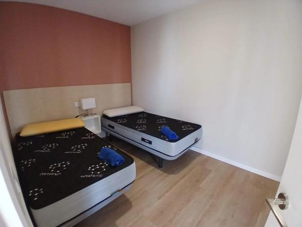 Piso en avenida Juan Fuster Zaragoza