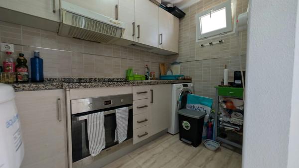 Piso en calle Presidente Adolfo Suárez, 18