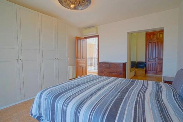 Casa independiente en calle de Berlín