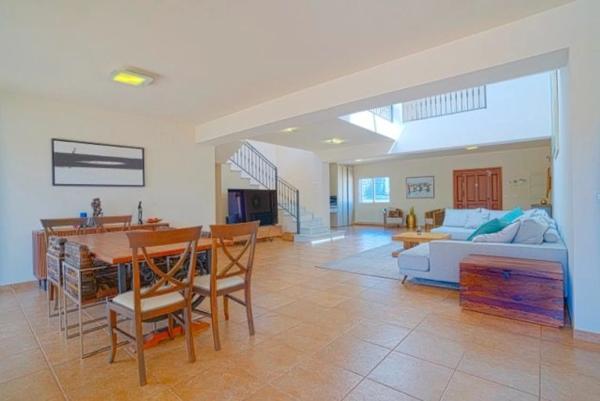 Casa independiente en calle de Berlín