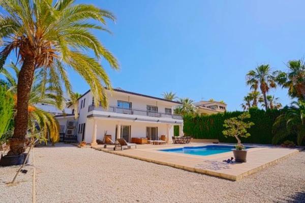 Casa independiente en calle de Berlín