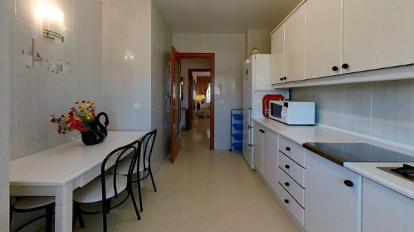 Piso en avenida Marina Alta