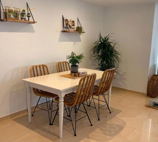 Piso en avenida de la Armada Española