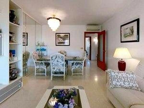 Piso en avenida Marina Alta