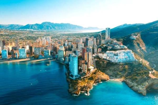 Piso en avenida Marina Alta