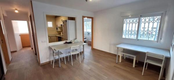 Piso en avenida de Estocolmo, 8