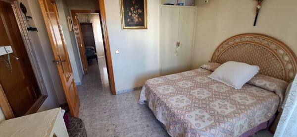 Piso en calle de Berlín, 6