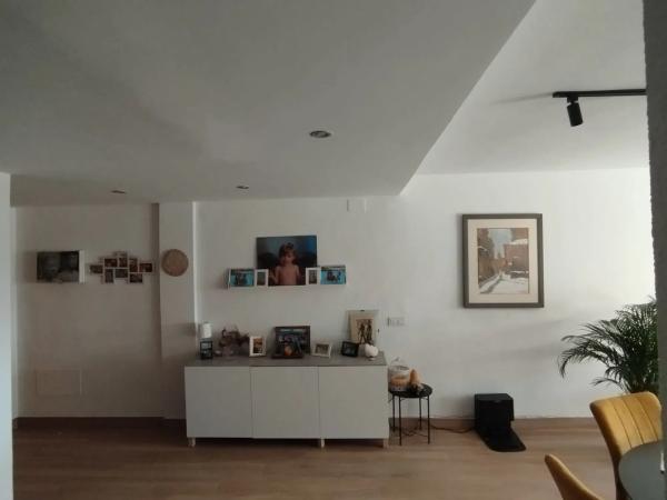 Piso en avenida Beniardá, 16