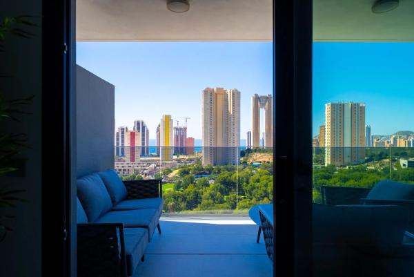 Piso en calle Presidente Adolfo Suárez