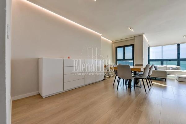 Ático en avenida del Municipi