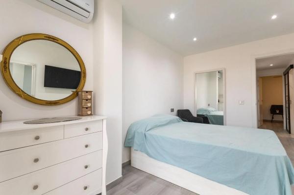 Dúplex en calle de la Virgen de la Almudena, 4