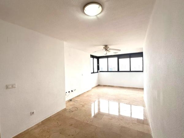 Piso en calle Kennedy, 14