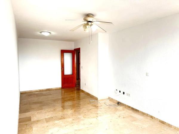 Piso en calle Kennedy, 14